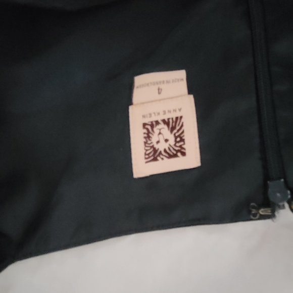 Anne Klein womens black dress size 4 - Picture 2 of 2